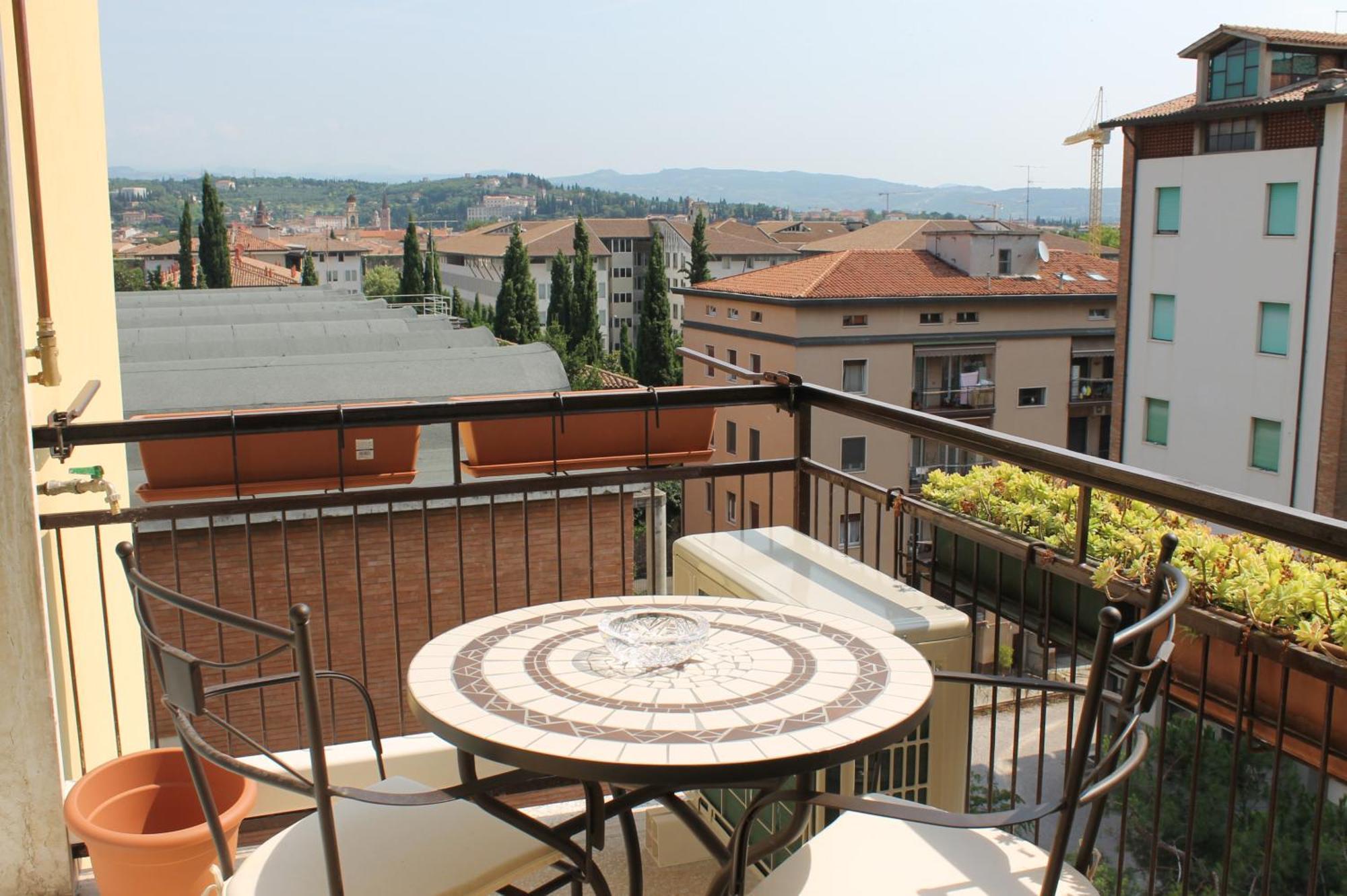 Re Lear Apartment Verona Ngoại thất bức ảnh