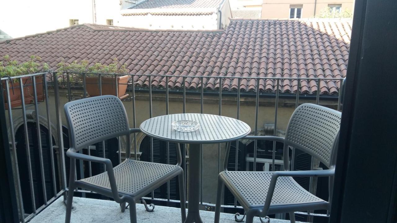 Re Lear Apartment Verona Ngoại thất bức ảnh